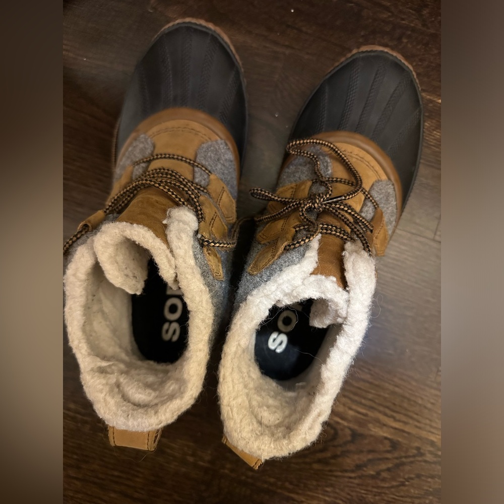 Sorel Out N About Boots